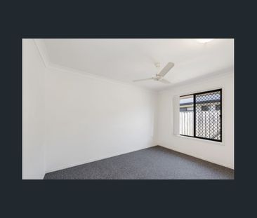 Spacious Coastal Home in Prime Bargara Location! - Photo 3