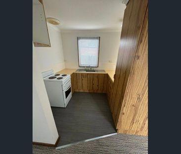 SIMPLE LIVING - Photo 3