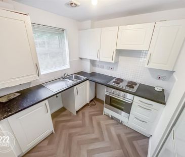 Poppyfields - Warrington - WA5 - Photo 2