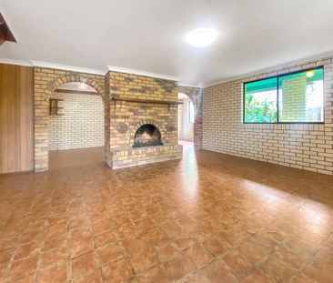 Shelly Beach Family Home! - Photo 1