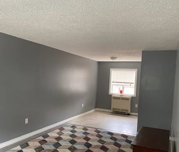 For Lease - 271 Thames Street Unit# 6, Ingersoll, Ontario - Photo 2