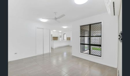 Family Home in Burdell - Photo 2