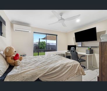 6 Sutherland Crescent, Goodna, Qld 4300 - Photo 4