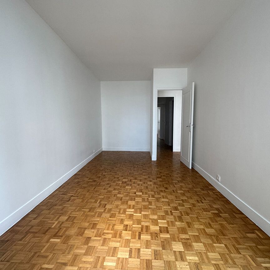 Apartment - Photo 1