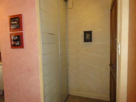 Location Appartement 3 pièces Meublé 54m² LE CREUSOT 71200 - Photo 5