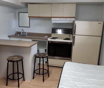 Studio et/ou chambre à louer style garçonnière - Photo 2