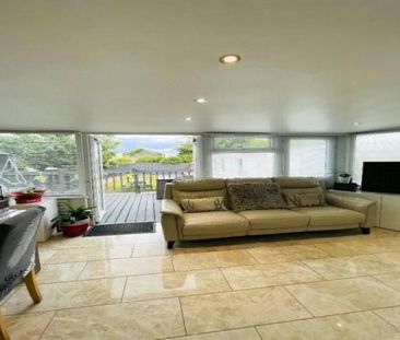 5 bedroom semi-detached house to rent - Photo 2