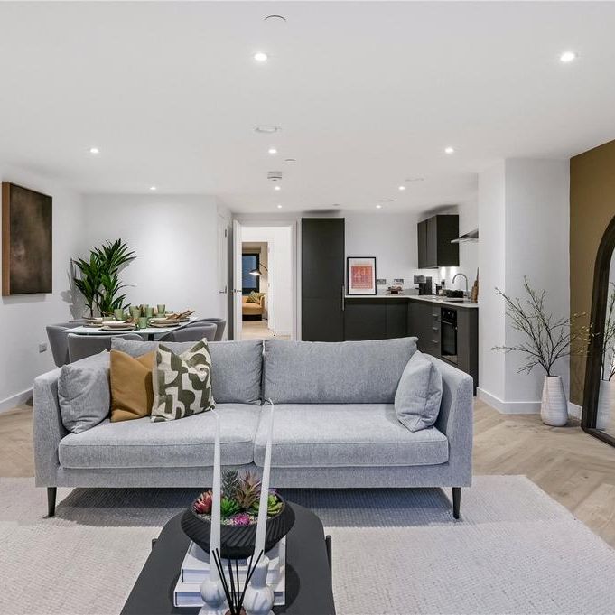 3 bedroom apartment to rent - Photo 1