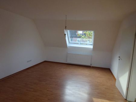 2,5 Zimmer Dachgeschoss Wohnung in Neuss Römerstraße - Photo 5