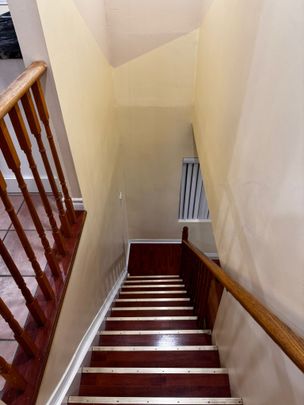 For Lease - 41 Tormore Drive Unit# 2nd Floor, Richmond Hill, Ontario - Photo 1