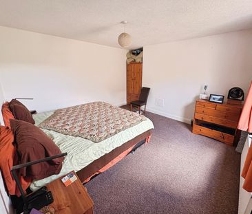 3 bedroom link detached to rent The Broadway, St Ives - Photo 5