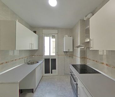 Piso en alquiler, C/ Ancora, , M102750 - Photo 2