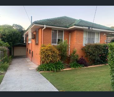 12 Pevny Street, Salisbury, Qld 4107 - Photo 5