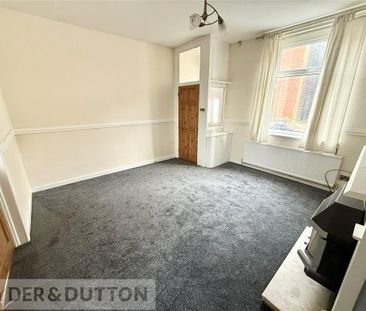 2 bedroom end of terrace house to rent - Photo 3