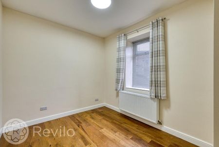 2 bedroom semi-detached bungalow to rent - Photo 2