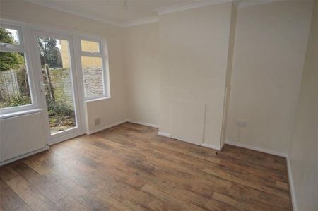 3 bedroom house to rent - Photo 3