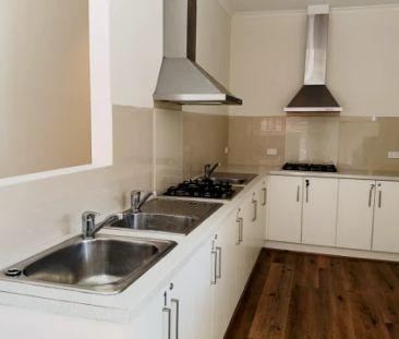 Building 2(Room 4-9) - Photo 5