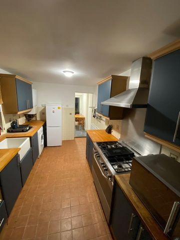 Room in a Shared House, Roberts Road, E17 - Photo 4