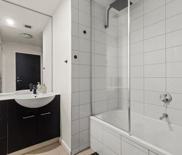 Stylish Docklands Living with Resort-Style Outlook - Photo 6