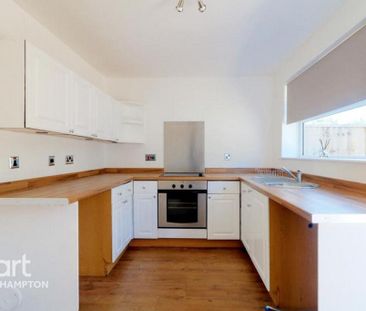 2 bedroom terraced house to rent - Photo 3