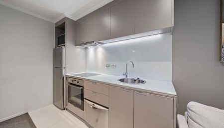 1 bed in Wellington Central - Photo 3