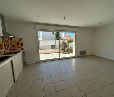 Location Appartement 2 pièces 47m² - Photo 3