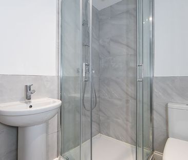 Burchett Place, Woodhouse, Leeds - Photo 5