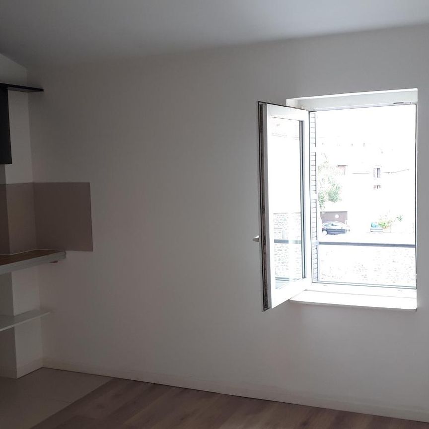Location Appartement 1 pièce 18m² CLERMONT FERRAND 63100 - Photo 1