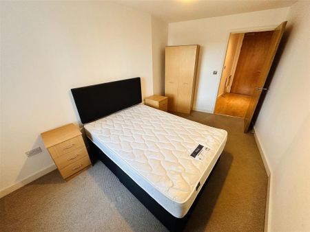 2 bedroom apartment to rent - Photo 4