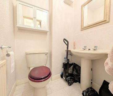 3 bedroom apartment to rent - Photo 2