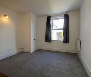1 bedroom maisonette to rent - Photo 3