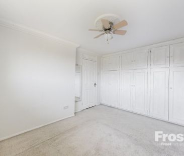 Maisie Webster Close, Stanwell,TW19 - Photo 5