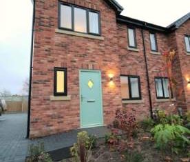 3 bedroom property to rent in Preston - Photo 1