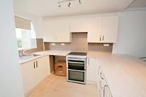 2 bedroom maisonette to rent - Photo 5