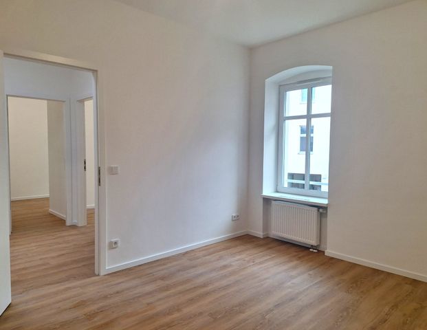 Etwas ganz Besonderes: Maisonette in ausgebauter Remise! - Photo 1