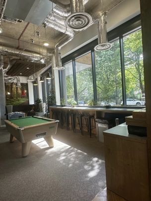 Bronze Studio - Photo 1