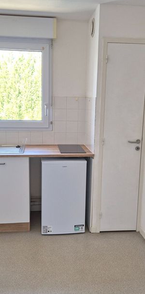 A LOUER Studio 50000 Saint-Lô PROCHE IUT/FIM 1 pièce 21.01 m² - Photo 1