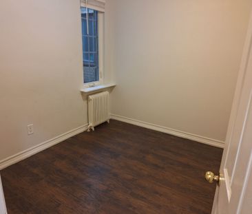 For Lease - 706 Wilson Avenue Unit# 1, Toronto, Ontario - Photo 1