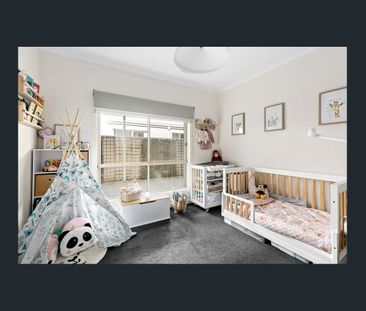 THREE BEDROOM PLUS STUDY HOME - Photo 5