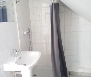 A LOUER Studio 50000 Saint-Lô CENTRE VILLE 10.20 m² - Photo 6