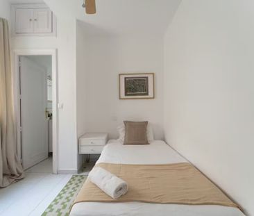 Calle del Conde Duque, Madrid, Community of Madrid 28015 - Photo 5