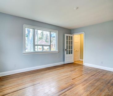 For Lease - 9 Thirty Eighth Street, Toronto, Ontario - Photo 1