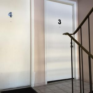 Beau grand 4 1/2 près de tous les services - Photo 2