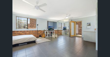 Low-Maintenance Flat - Photo 2