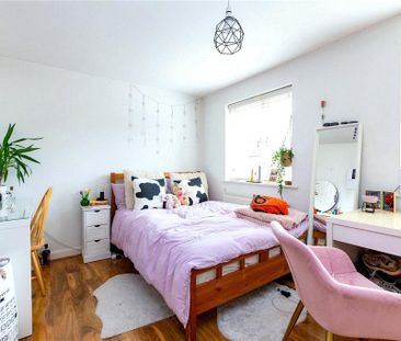 4 bedroom townhouse to rent - Photo 4