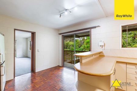 89a Takahe Road, Titirangi - Photo 2