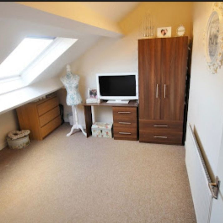 7 Bed - 69 Estcourt Avenue, Headingley, Leeds - LS6 3ET - Student - Photo 1