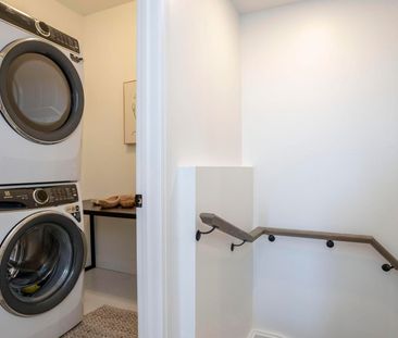 For Lease - 3900 Savoy Street Unit# 35, London South, Ontario - Photo 2