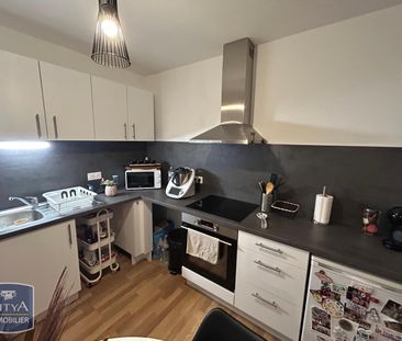 Location Appartement 2 pièces 47m² LE PETIT QUEVILLY 76140 - Photo 4