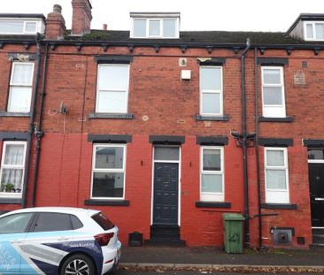 2 bedroom terraced house to rent - Photo 6